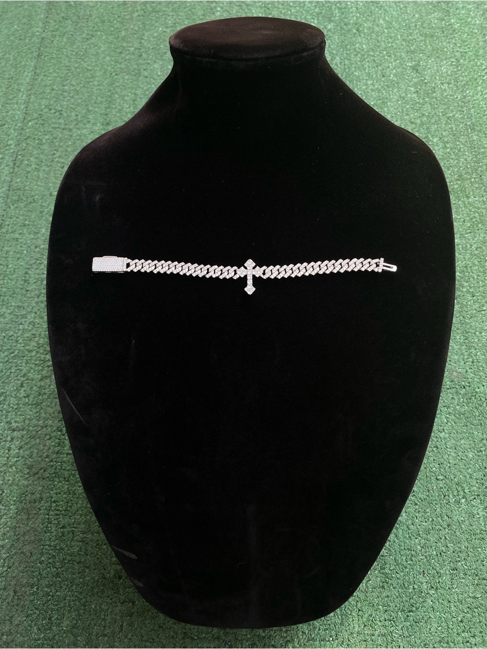 Diamond bracelet